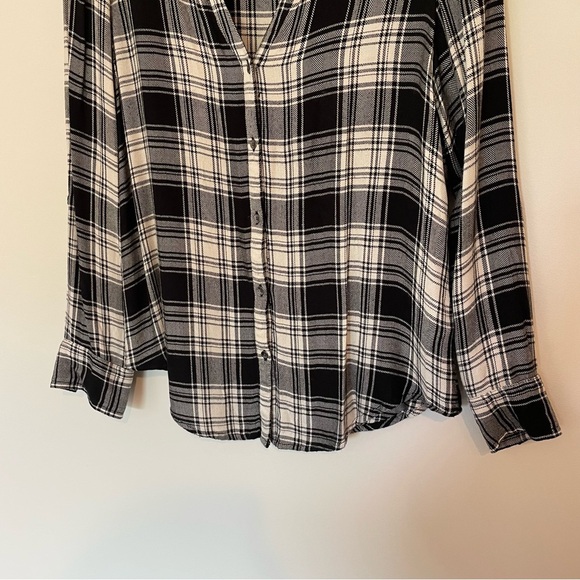Calvin Klein Black Plaid Button-Down Blouse - Picture 3 of 6